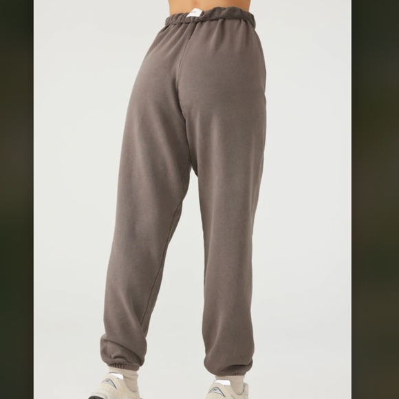 joah brown oversized jogger